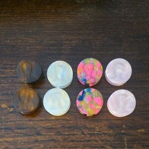 8 Lululemon mini claw  hair clips